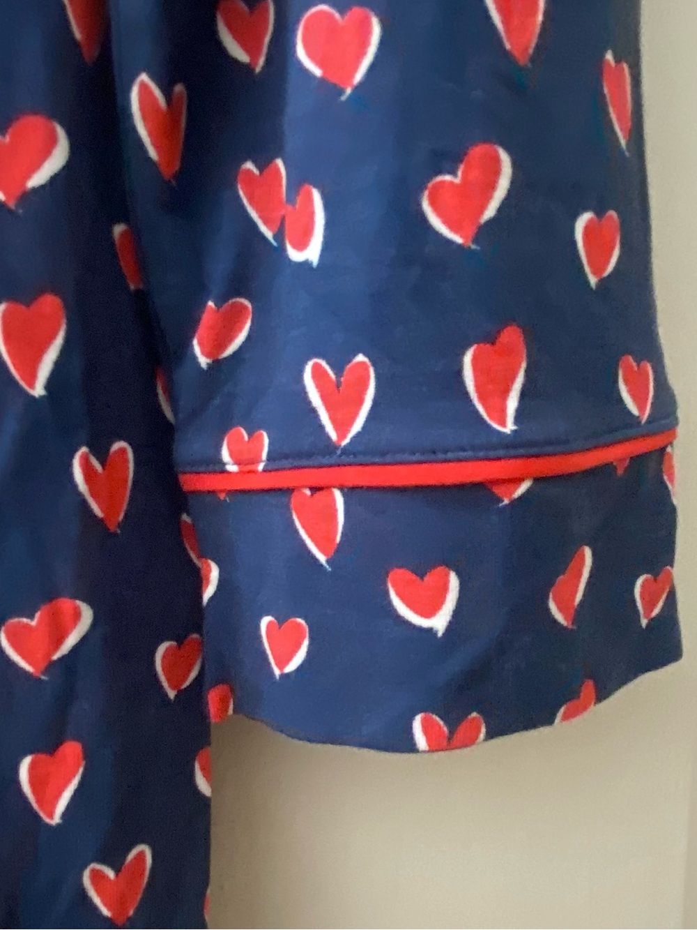 Comfy P.J. SALVAGE Love You More Nightshirt navy with Red Heart Print - Picture 10 of 11